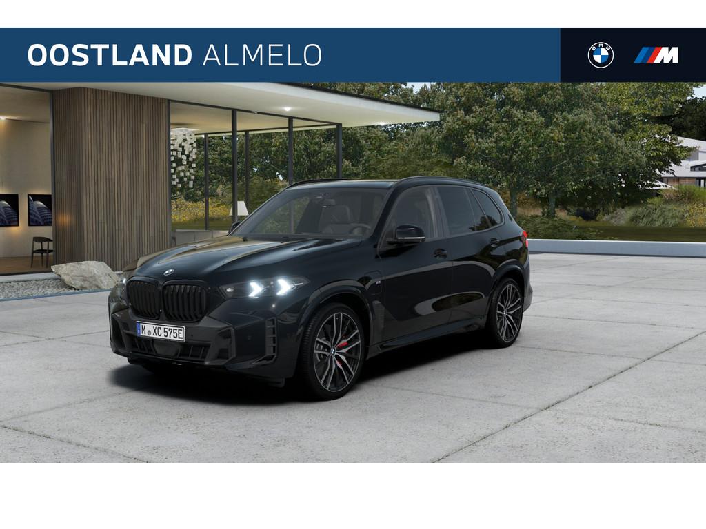 BMW X5 xDrive50e M Sport Automaat / Panoramadak / Trekhaak /, Auto's, BMW, Automaat, Zwart, Leder, Bedrijf