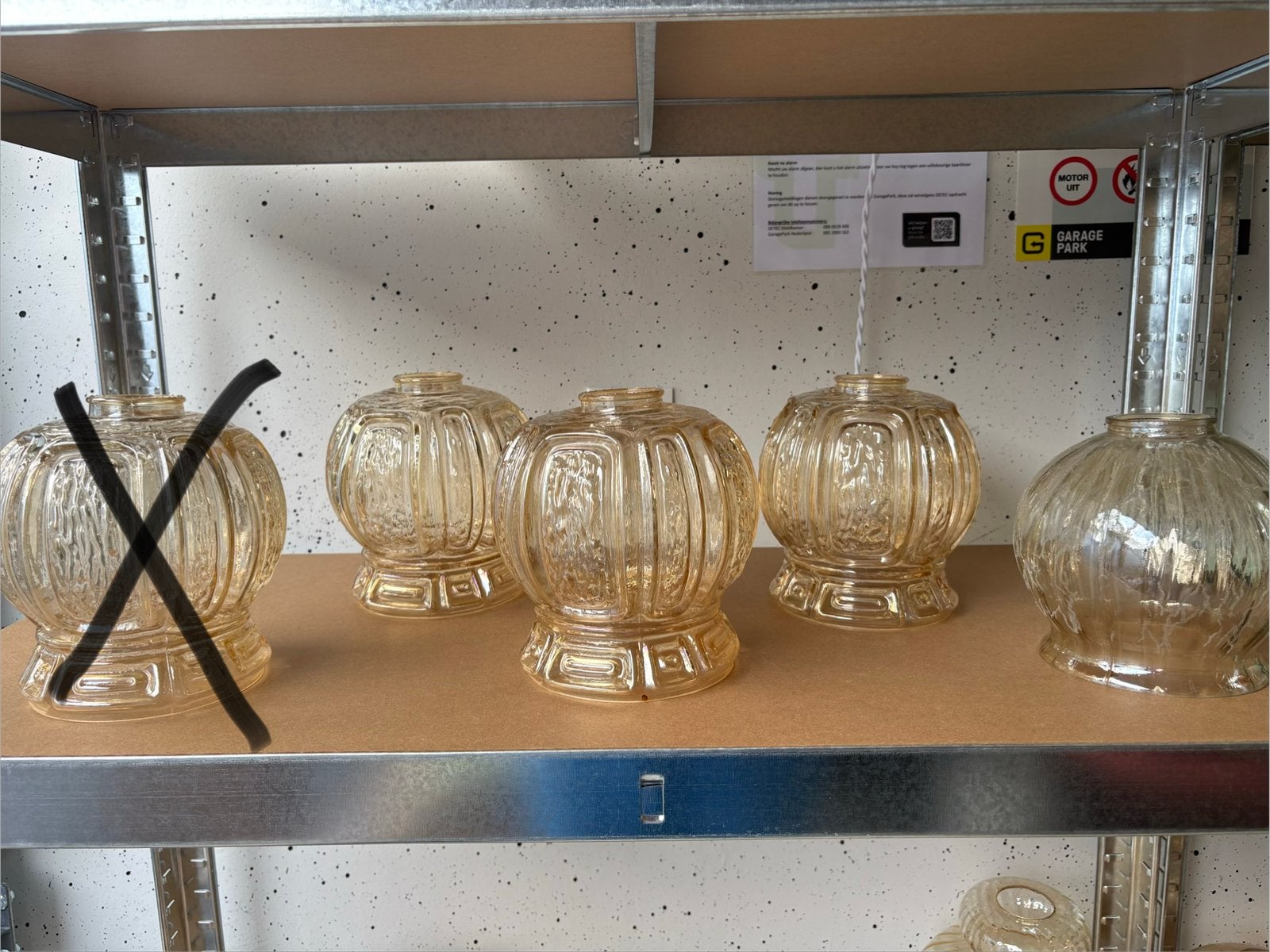 Verschillende vintage glazen lampenkappen, amberkleurig, Gebruikt, Overige typen, Geel, Ophalen of Verzenden