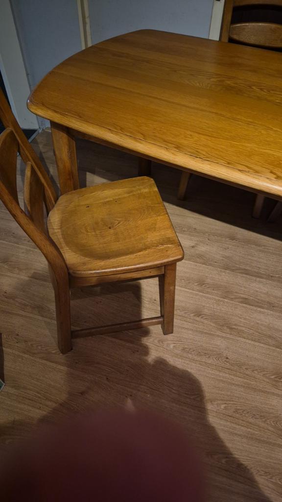 Eikenhouten eettafel met 5 stoelen, Huis en Inrichting, Tafels | Eettafels, Ophalen of Verzenden, Gebruikt, Vijf personen of meer
