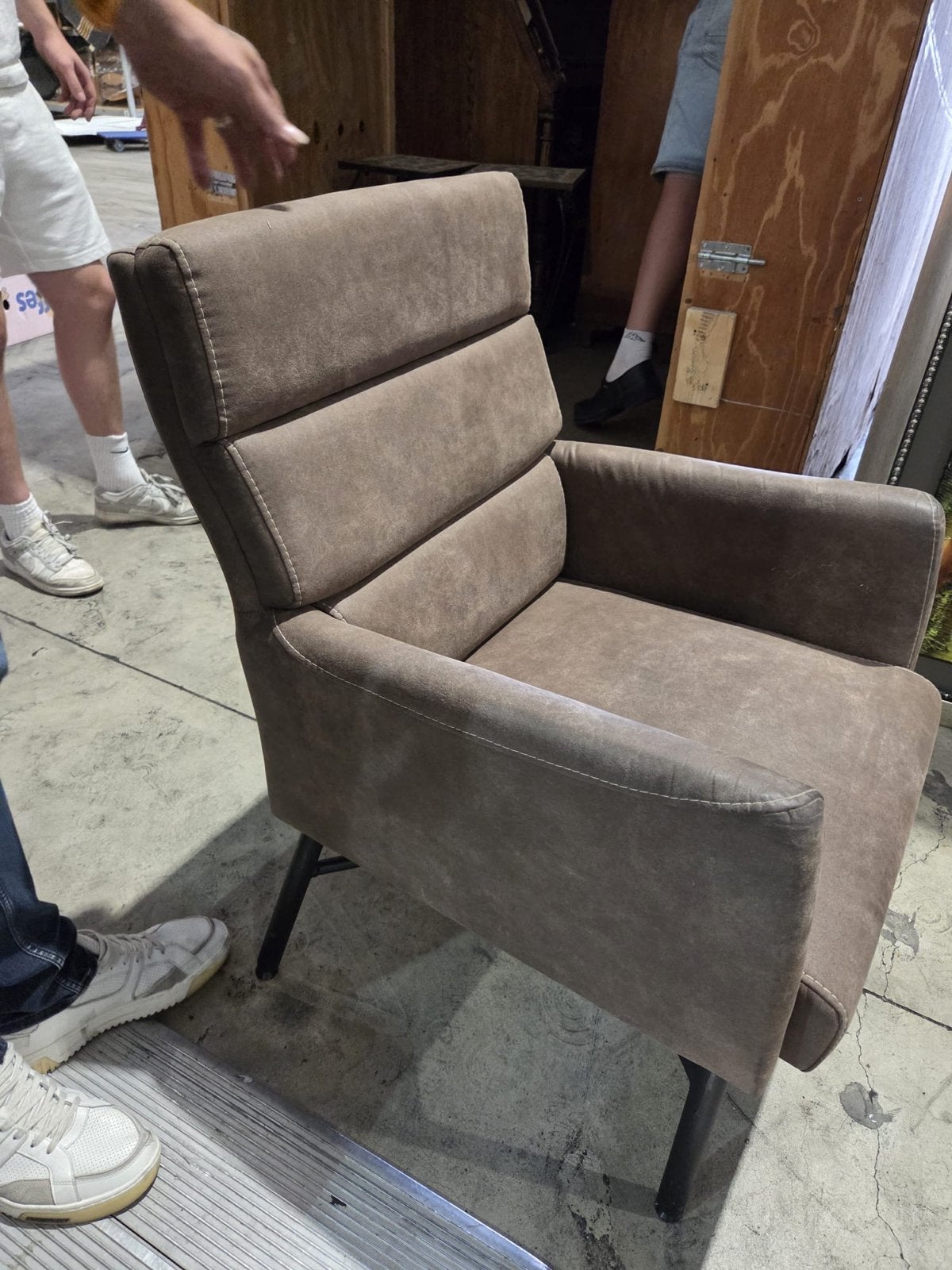 Comfortabele bruine fauteuil - Zo goed als nieuw, Ophalen, Bruin, Zo goed als nieuw, Eén