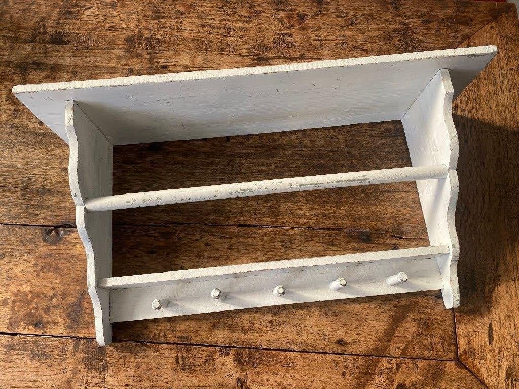 Brocante Franse regaal/keukenrek met 5 houten knoppen, Antiek en Kunst, Ophalen of Verzenden