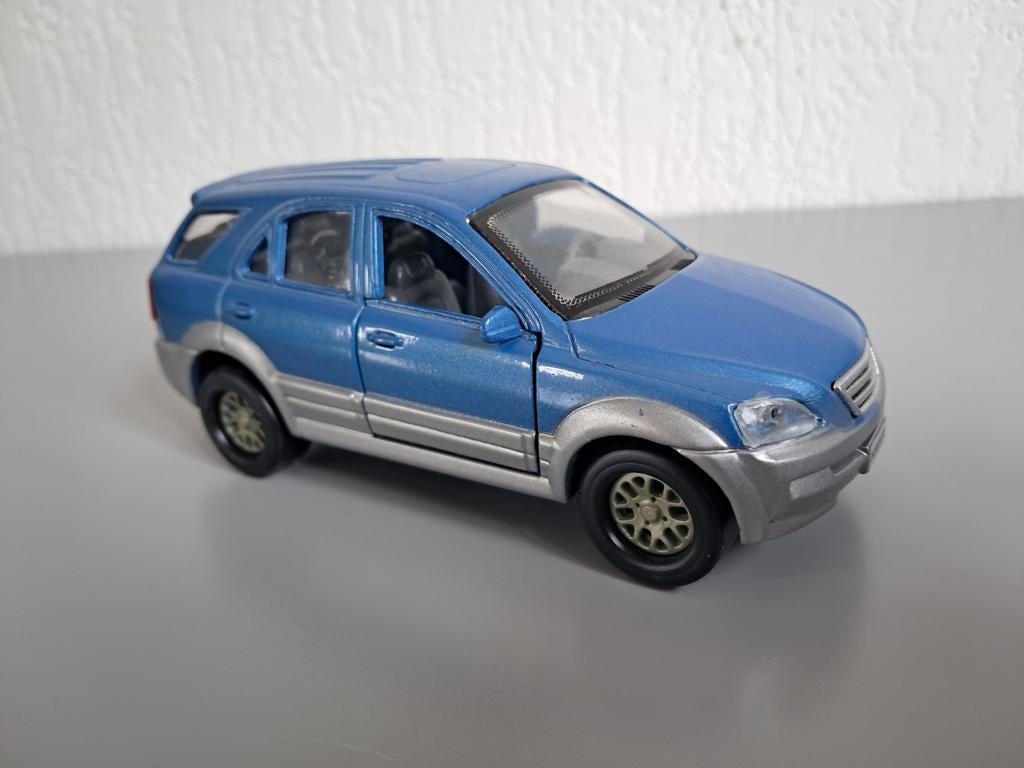 Modelauto Kia Sorento, Hobby en Vrije tijd, Ophalen of Verzenden, Auto