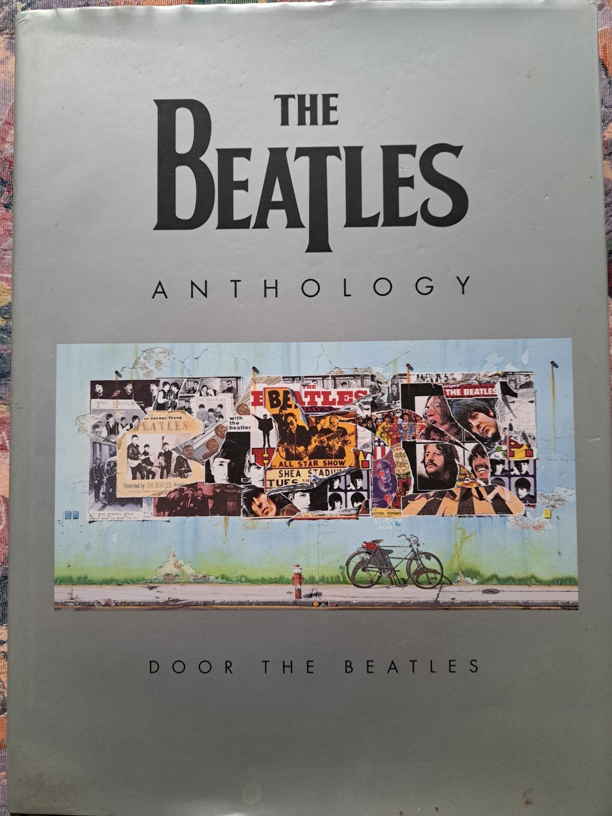 BEATLES BOEK  Collecters item uniek., Ophalen, Artiest, Nieuw, NIGH & DITMAR