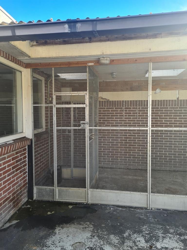 Volière met sluis, Dieren en Toebehoren, Vogels | Hokken en Kooien, Ophalen, Aluminium, Volière