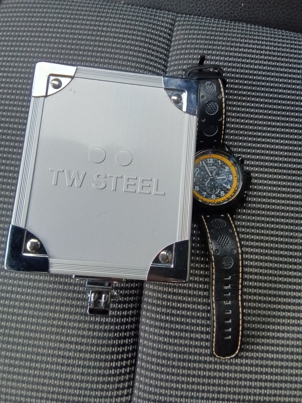 twsteel coronel en een festina horloge, Ophalen, Staal, Overige merken