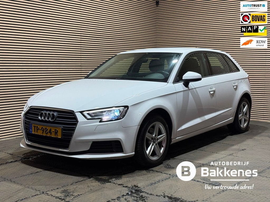 Audi A3 Sportback 30 TFSI Pro Line | NAP | Airco | Cruise |, Auto's, Audi, Voorwielaandrijving, Stof, Gebruikt, Euro 6
