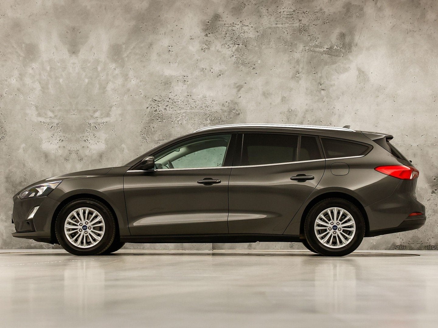Ford FOCUS Wagon 1.0 EcoBoost Titanium X Sport Automaat (APP, Auto's, Gebruikt, Origineel Nederlands, 3 cilinders, Lichtsensor