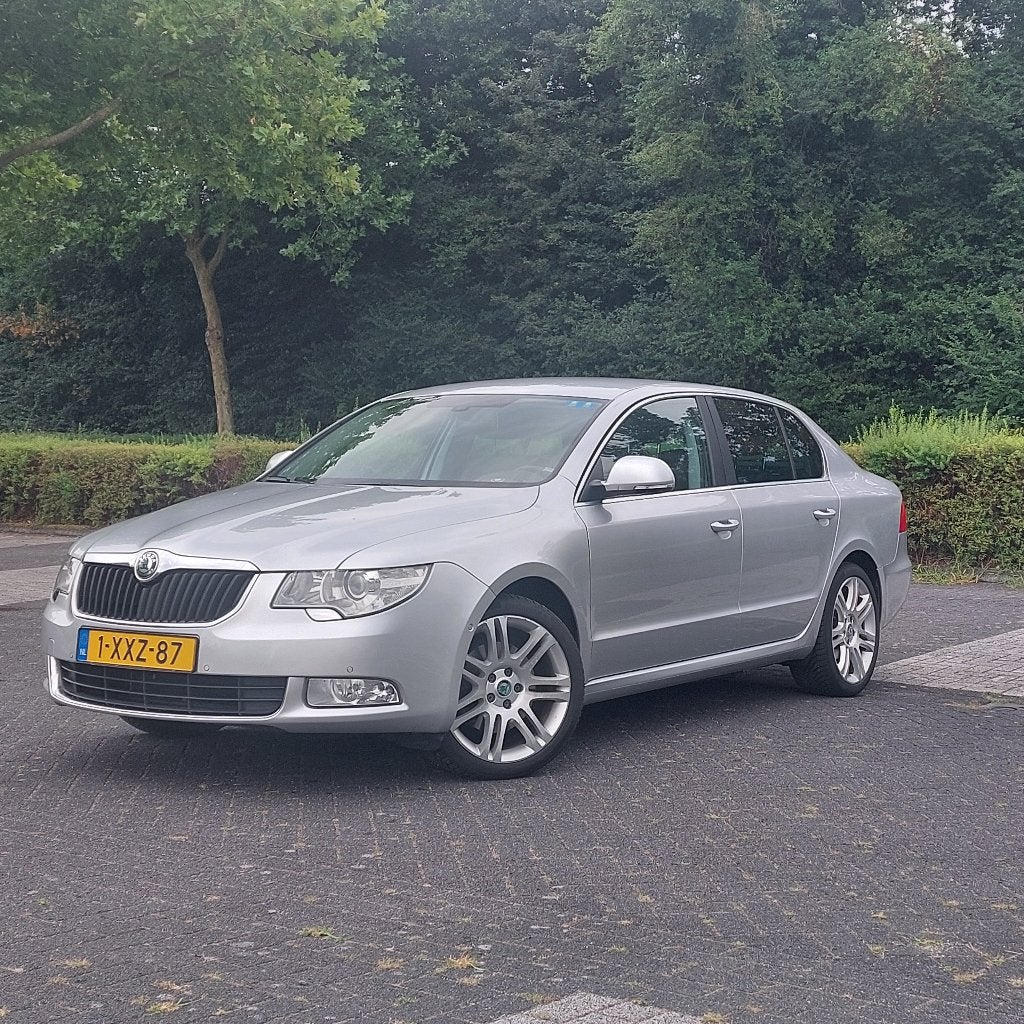 Skoda Superb 2.0 TSI Elegance Business  105k km  Full Option, Euro 5, 4 cilinders, 1984 cc, Leder