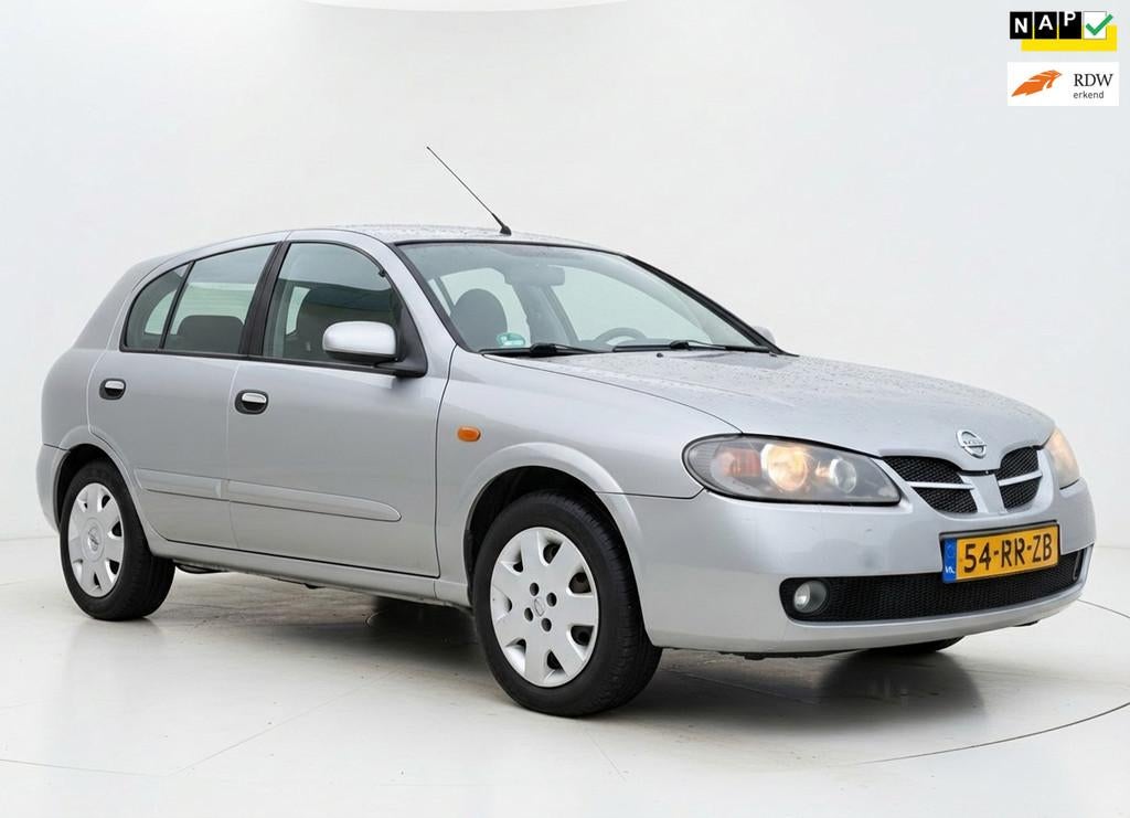 Nissan Almera 1.8 Acenta Automaat|Airco|Trekhaak!, Auto's, Nissan, Bedrijf, Te koop, Almera, ABS, Airbags, Airconditioning, Automatische klimaatregeling