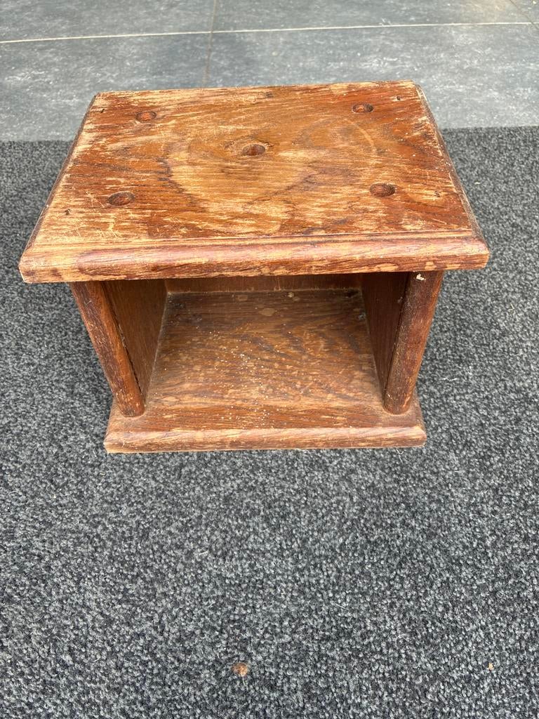 Houten krukje, Ophalen, Gebruikt, Hout