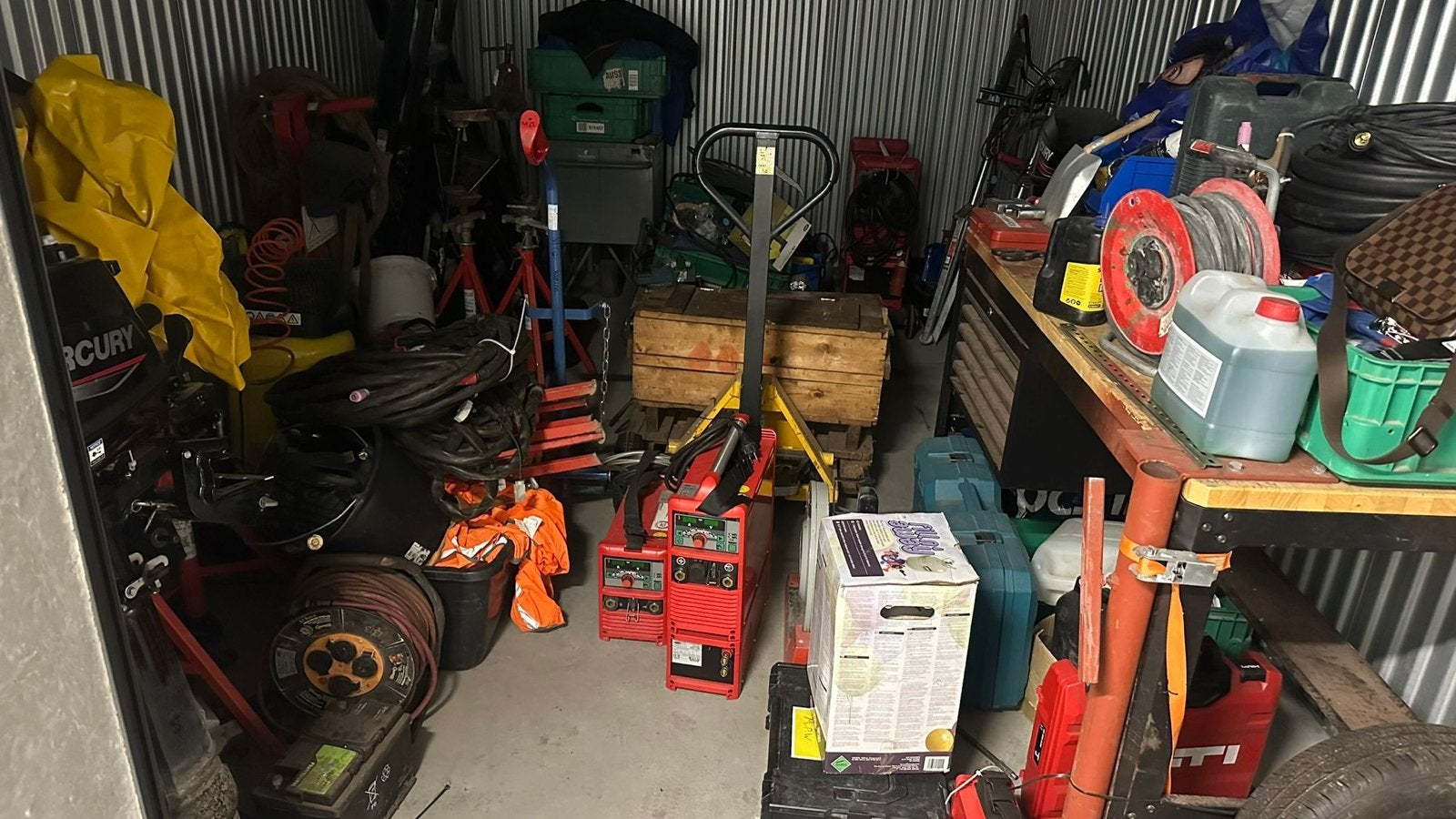 Complete set: Lasmachines, werkbanken, handgereedschap & mee, Ophalen, Gebruikt, 250 ampère of meer, Overige typen