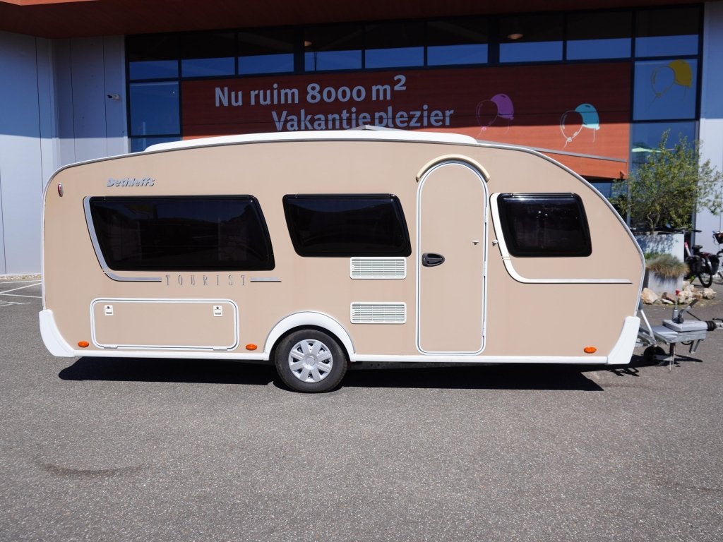 Dethleffs Tourist HD 460 MET UNICO VOORTENT, Schokbreker, Overige typen, Dethleffs, 1000 - 1250 kg