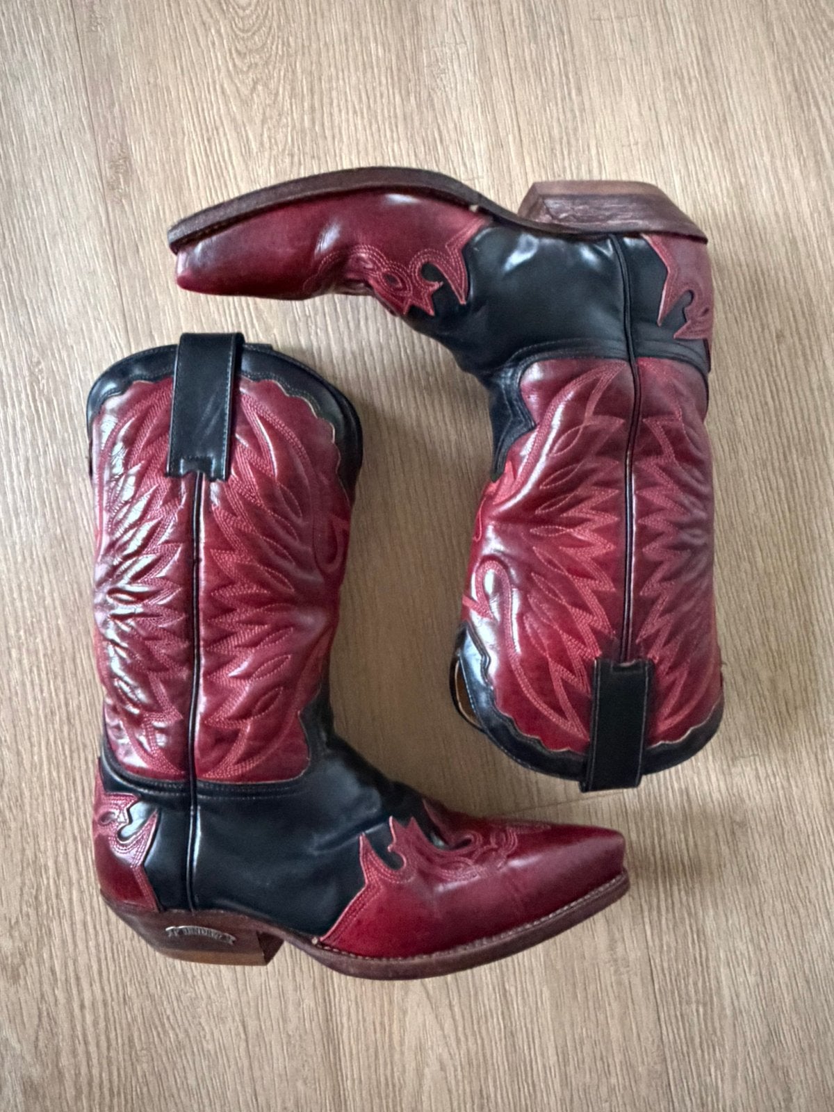 Sendra laarzen maat 37, Hoge laarzen, Ophalen of Verzenden, Zo goed als nieuw, Rood