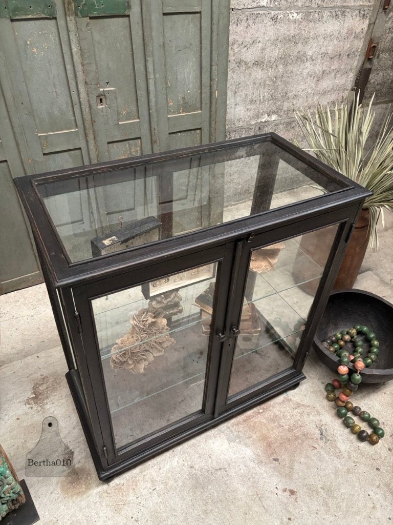 Oude museum vitrine toonbank winkelvitrine, Ophalen of Verzenden