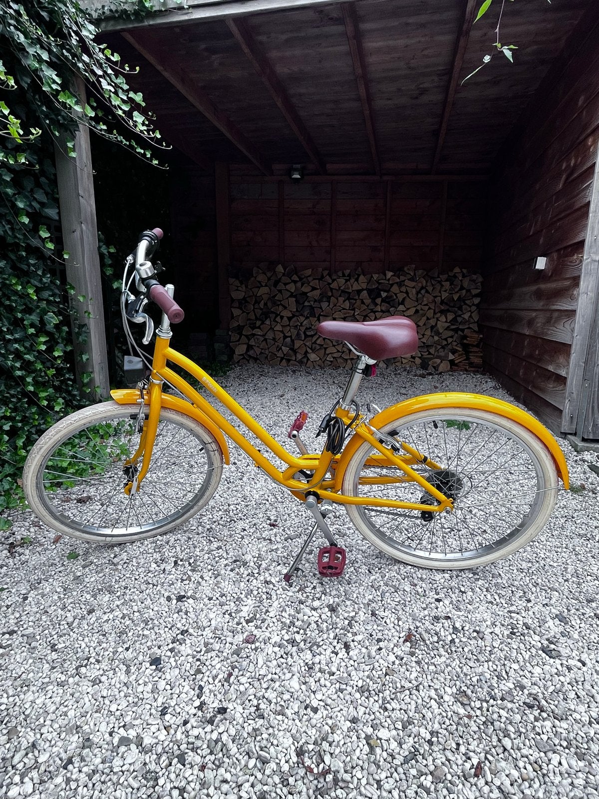 Btwin meisjesfiets 24 inch - weinig gebruikt., Fietsen en Brommers, Ophalen, Velgrem, Handrem, Gebruikt