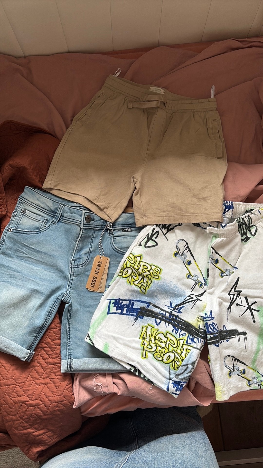 3 korte broeken maat 140, Kinderen en Baby's, Kinderkleding | Maat 140, Ophalen of Verzenden, Zo goed als nieuw, Jongen, Broek
