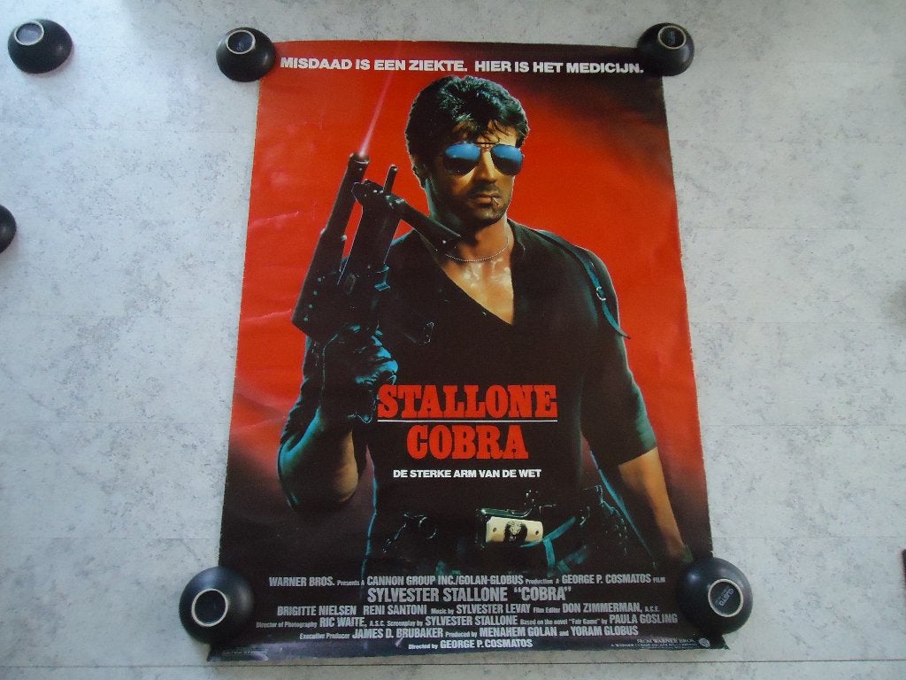 Sylvester Stallone  Cobra Giga Bioscoop poster  118x83 cm., Rechthoekig Staand, Verzenden, Deurposter of groter, Zo goed als nieuw