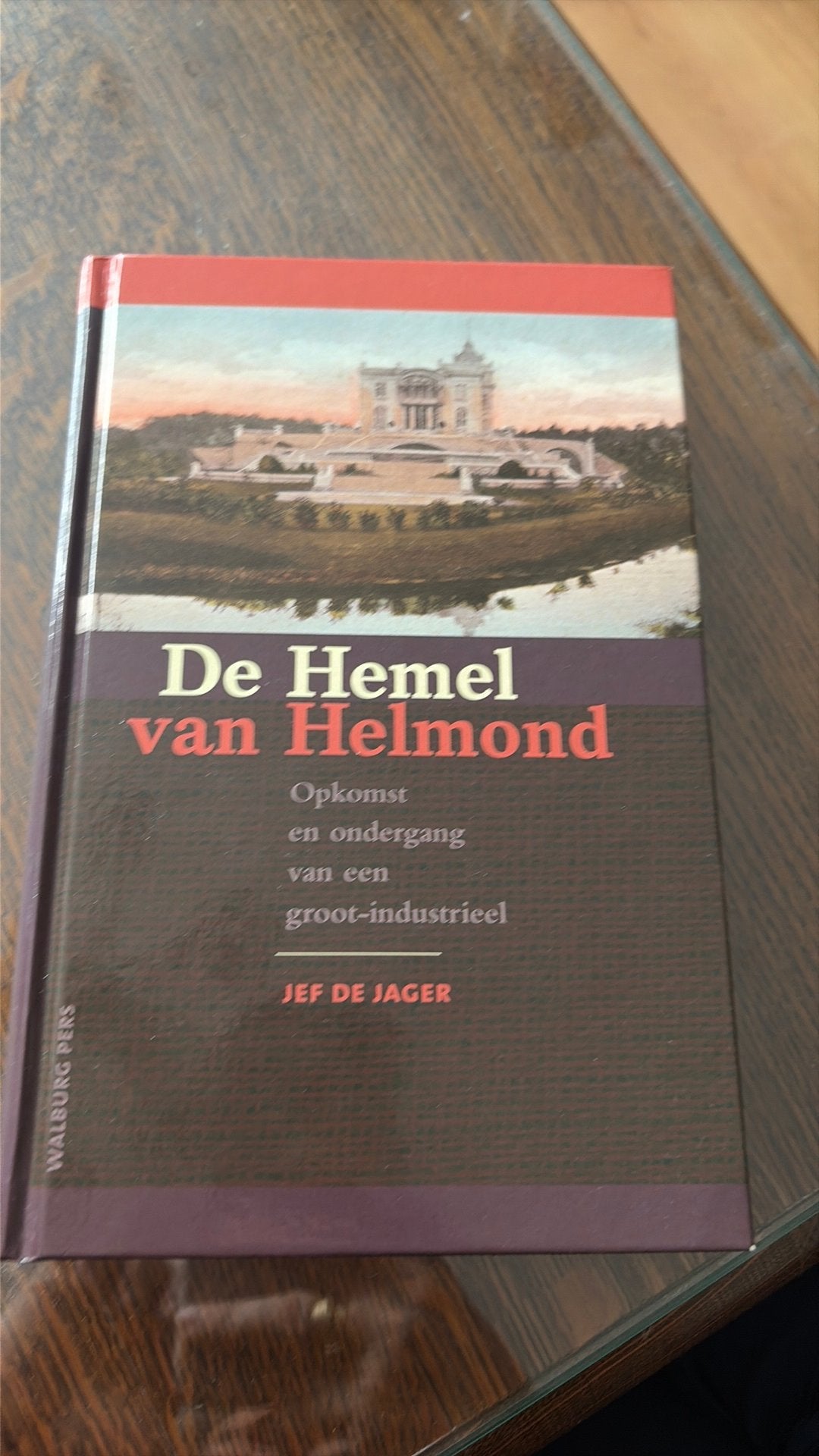 Boek: De hemel van Helmond, Ophalen, Gelezen