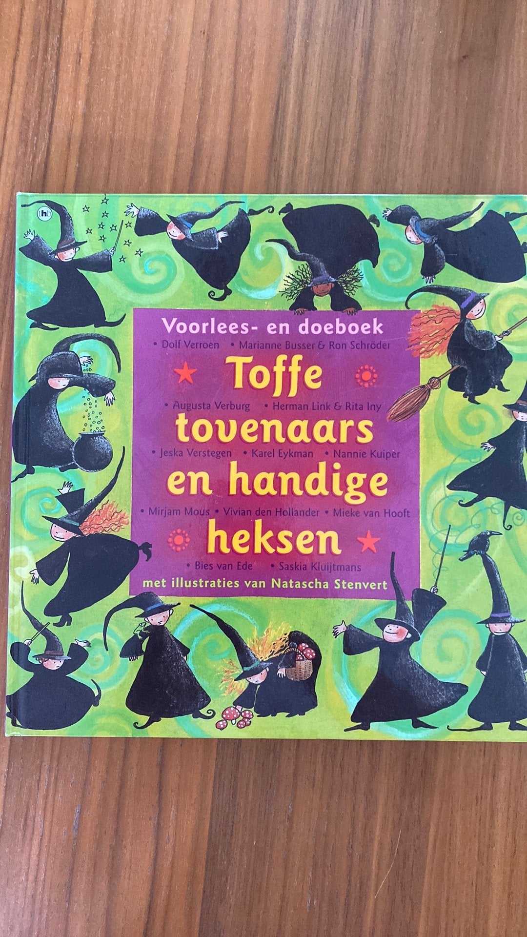 Toffe tovenaars en handige heksen, Boeken, Ophalen of Verzenden, Zo goed als nieuw