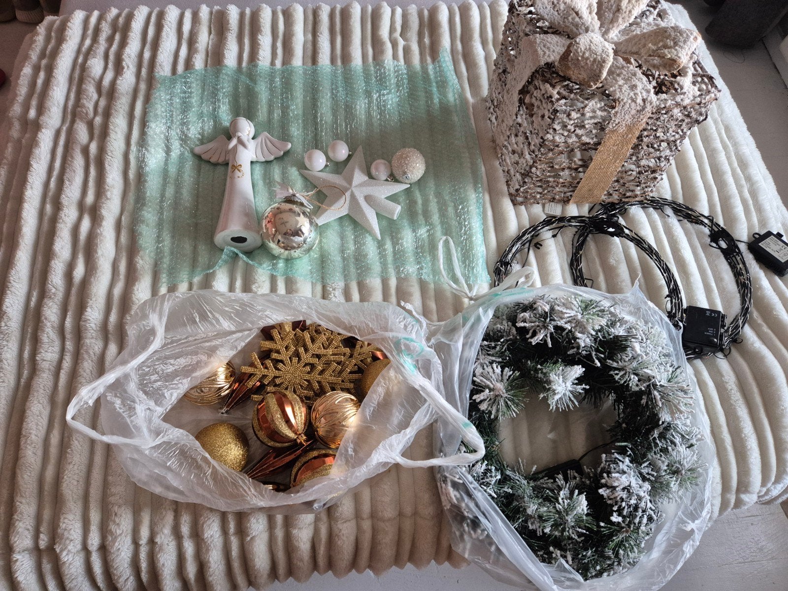 Kerst veel kerstspullen voor weinig..zie foto*s., Diversen, Ophalen
