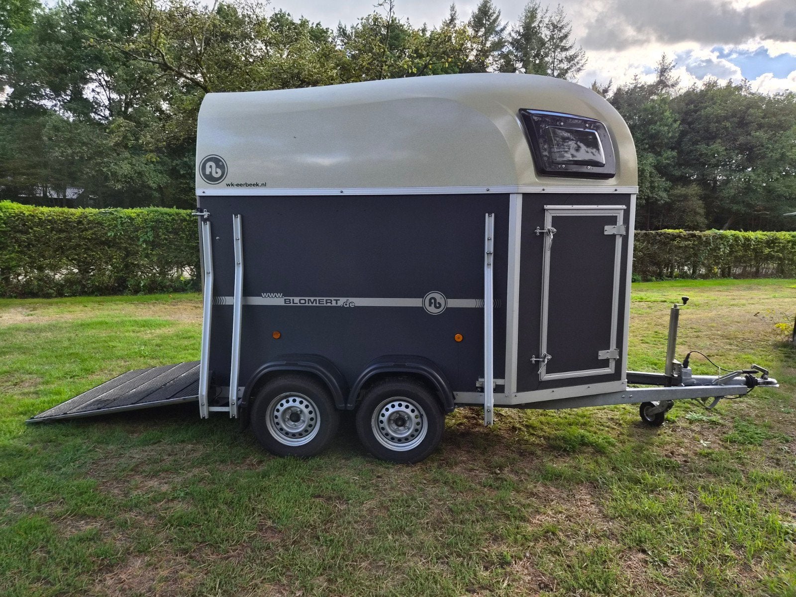Blomert Paardentrailer 1,5, Dieren en Toebehoren, Paarden en Pony's | Trailers en Aanhangwagens, Ophalen, Zo goed als nieuw, 1½-paards trailer