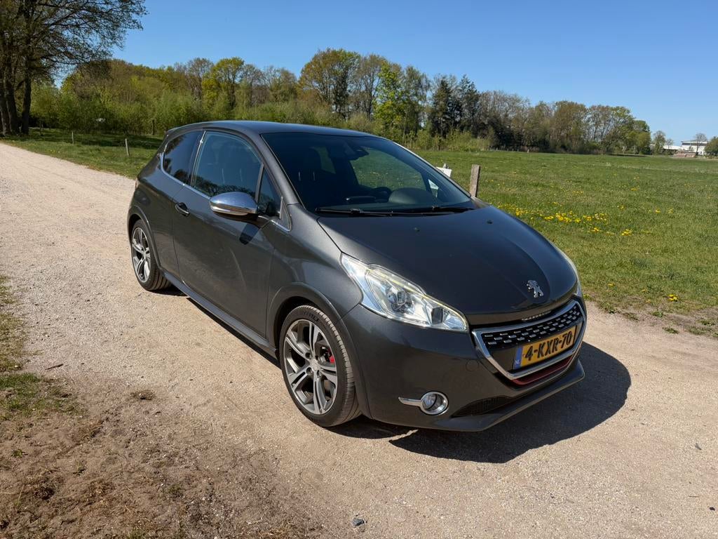 Peugeot 208 1.6 GTI 147KW 3-D 2013 Grijs, Auto's, Peugeot, Voorwielaandrijving, Zwart, 49 €/maand, Origineel Nederlands
