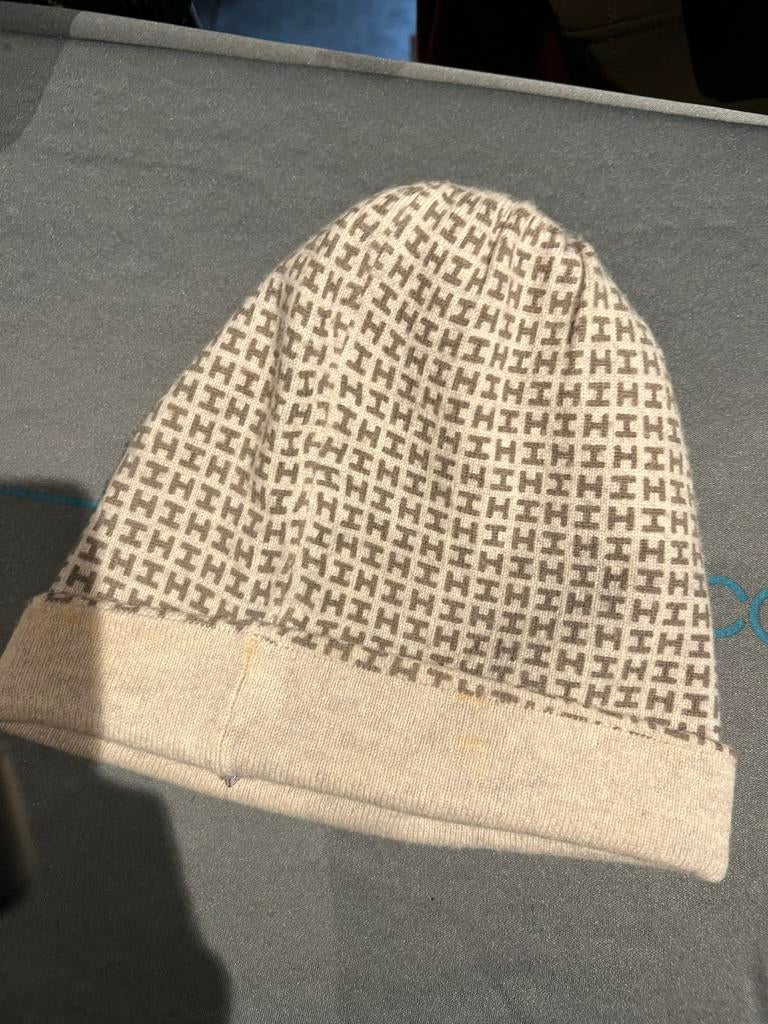 HEMISPHERE muts 100% CASHMERE  origineel ZGAN, HEMISPHERE, Ophalen of Verzenden, Zo goed als nieuw, Muts