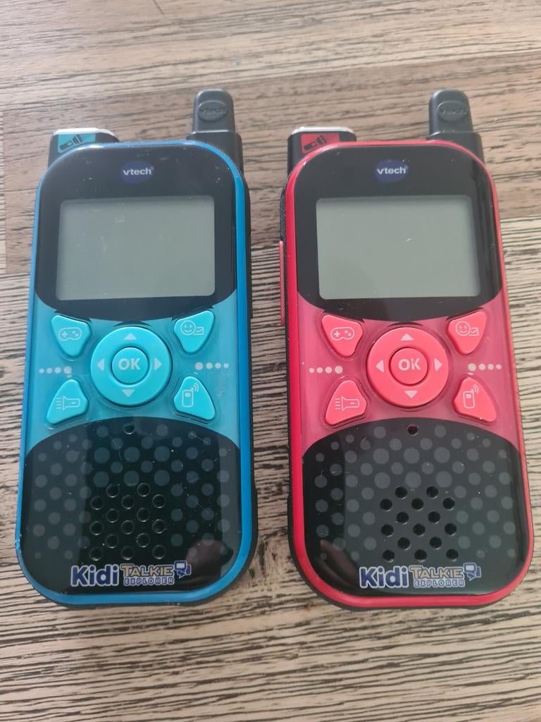 VTech KidiTalkie Walkie Talkie Set - Blauw & Rood, Ophalen of Verzenden, Gebruikt, Minder dan 2 km, Portofoon of Walkie-talkie