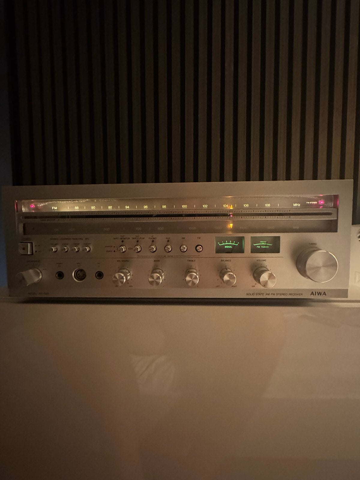 AIWA AX-7550 Solid State AM/FM Stereo Receiver, Zo goed als nieuw, 60 tot 120 watt, Stereo, Ophalen