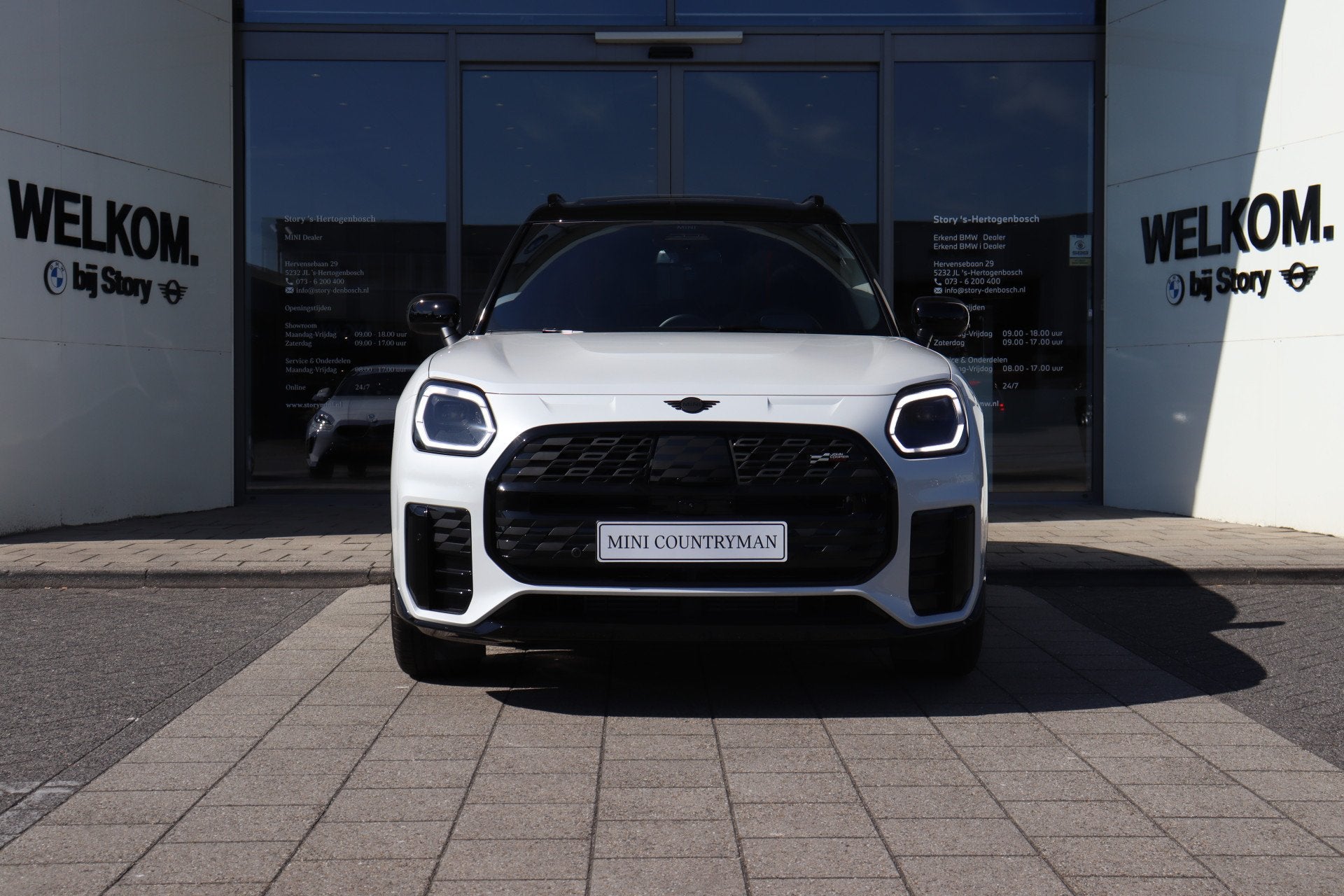 MINI Countryman C Automaat / John Cooper Works / Pakket XL /, Dealer onderhouden, Zwart, Leder en Stof, Wit