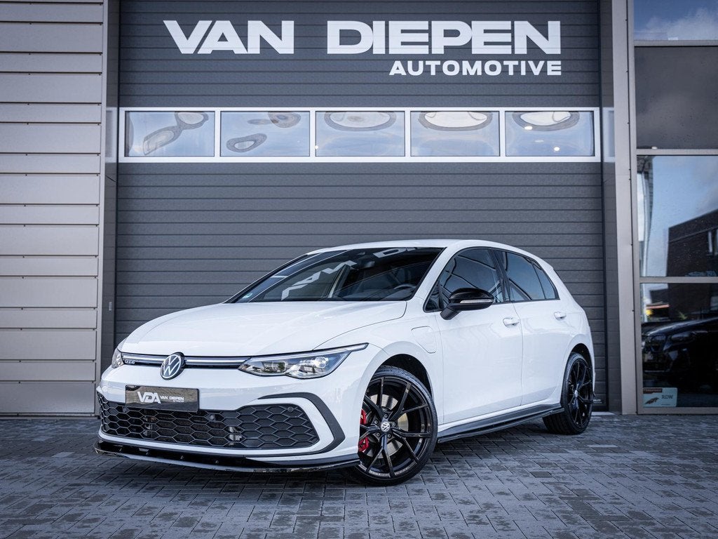 Volkswagen Golf 1.4 eHybrid GTE - 19'' R-Velgen l Limited Ed, Auto's, Gebruikt, Wit, 1524 kg, 13 kWh