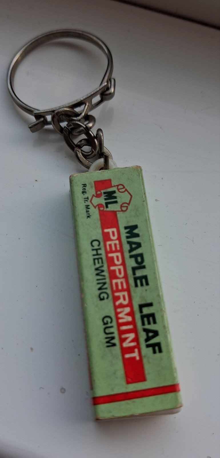Vintage Maple Leaf Peppermint Chewing Gum Sleutelhanger, Verzamelen, Ophalen of Verzenden, Gebruikt, Overige typen
