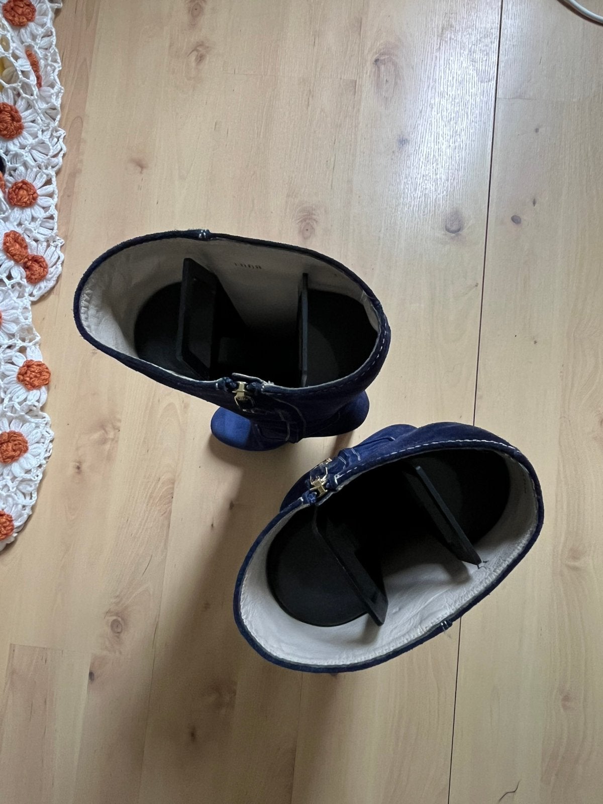 Hoge suede laarzen - DSQUARED - diepblauw mt 37, Ophalen of Verzenden, Zo goed als nieuw, Bruin, Hoge laarzen