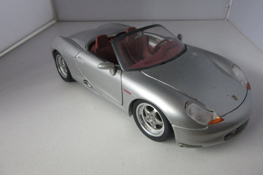 Porsche Boxster 1;18, Hobby en Vrije tijd, Modelauto's | 1:18, Zo goed als nieuw, Auto, Maisto, Ophalen of Verzenden
