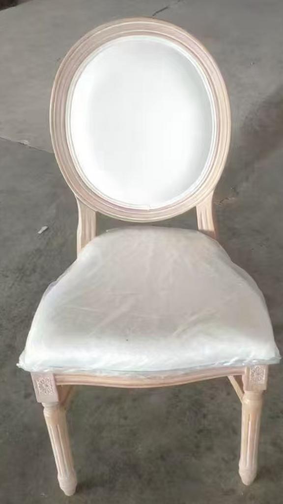 Louis stoelen nieuw  (deco bruidsbank stoelen dior), Ophalen of Verzenden, Zo goed als nieuw, 3 ramen of meer