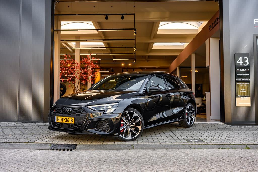 Audi A3 Sportback 2.0 TFSI S3 quattro Edition One |B&O|Pano|, Auto's, Adaptive Cruise Control, Gebruikt, 4 cilinders, 1984 cc