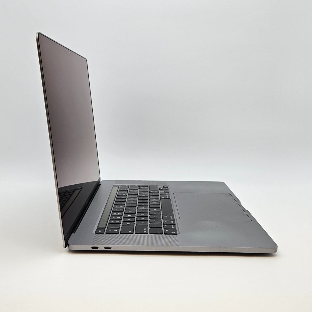 MacBook Pro 16 Inch 2019 Touchbar - i7 2,6GHz 16GB 512GB, Apple, Zo goed als nieuw, Support@apple.com, One Apple Park Way
Cupertino, CA 95014
United States