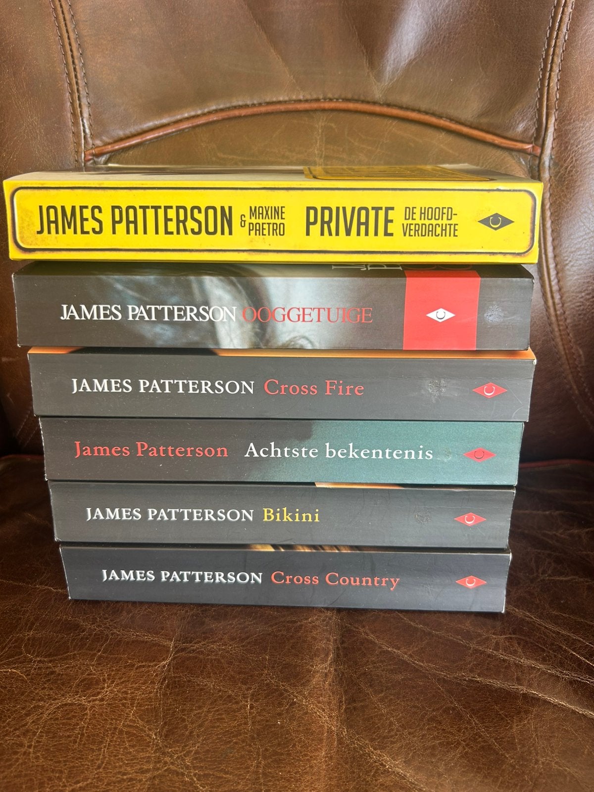 James Patterson €2,50 per stuk, Ophalen, Gelezen, Amerika