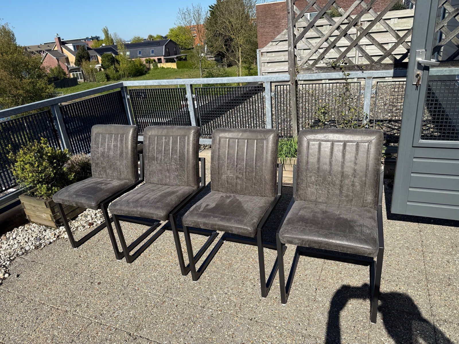 Set van 4 echte leren eetkamerstoelen, Ophalen, Gebruikt, Vier, Metaal