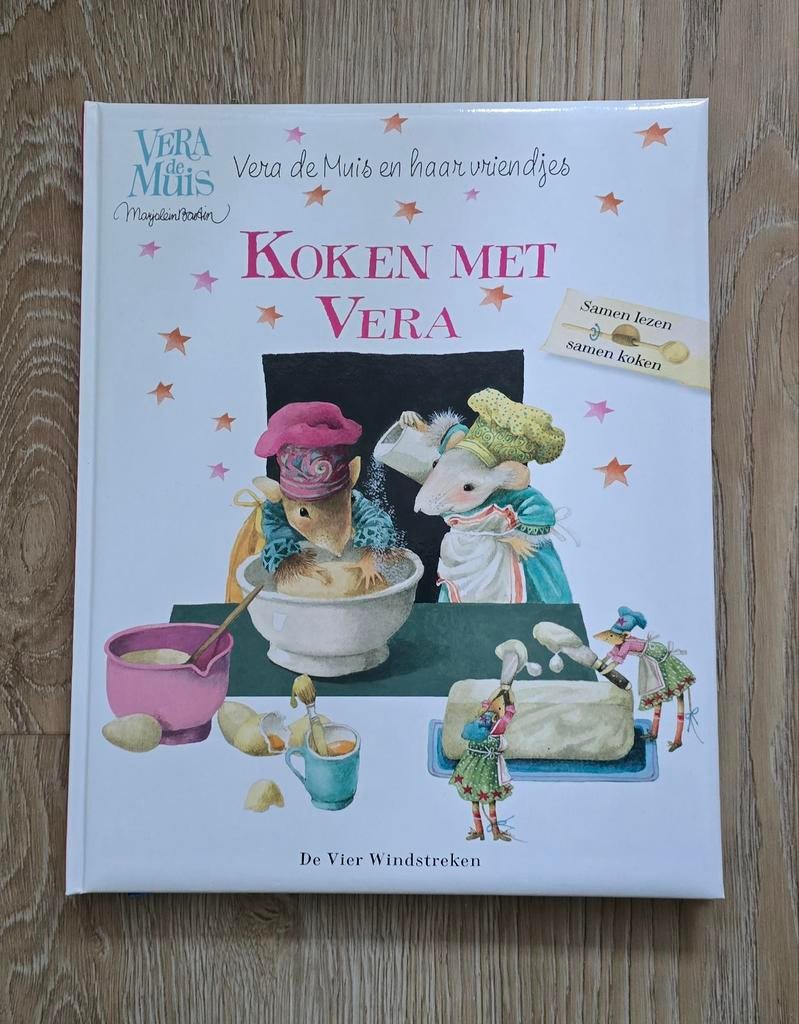 Koken met Vera de Muis en haar vriendjes - Kinderkookboek, Taart, Gebak en Desserts, Madelon Koeling, Ophalen of Verzenden, Zo goed als nieuw
