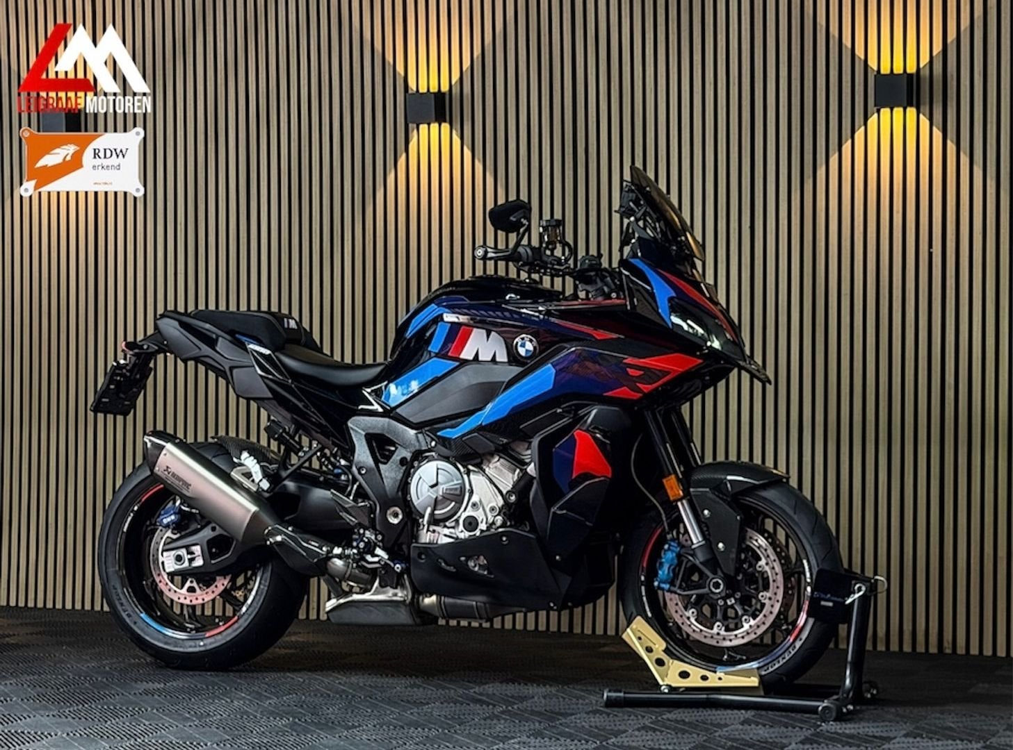BMW M 1000 XR - 2025 - Competition - Carbon, Motoren, 4 cilinders, Bedrijf, Onbekend, Meer dan 35 kW