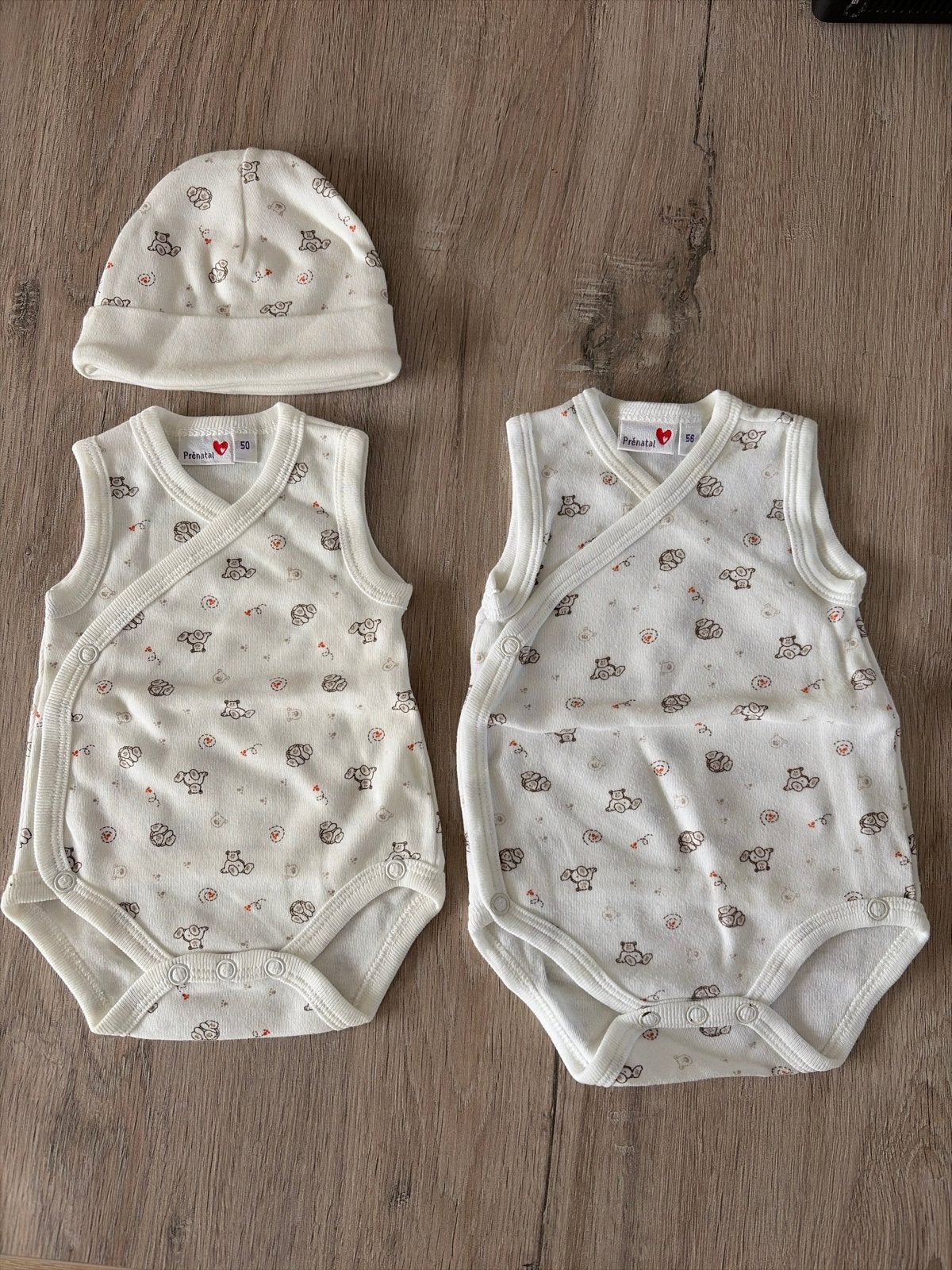 Crème kleurig romperpakje met mutsje, Ophalen of Verzenden, Nieuw, Jongetje of Meisje, Nacht- of Onderkleding