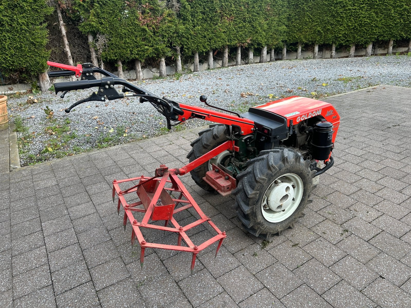 Goldoni Jolly tweewielige tractor met frees, eg ploeg en kar, Tuin en Terras, Ophalen, Zo goed als nieuw