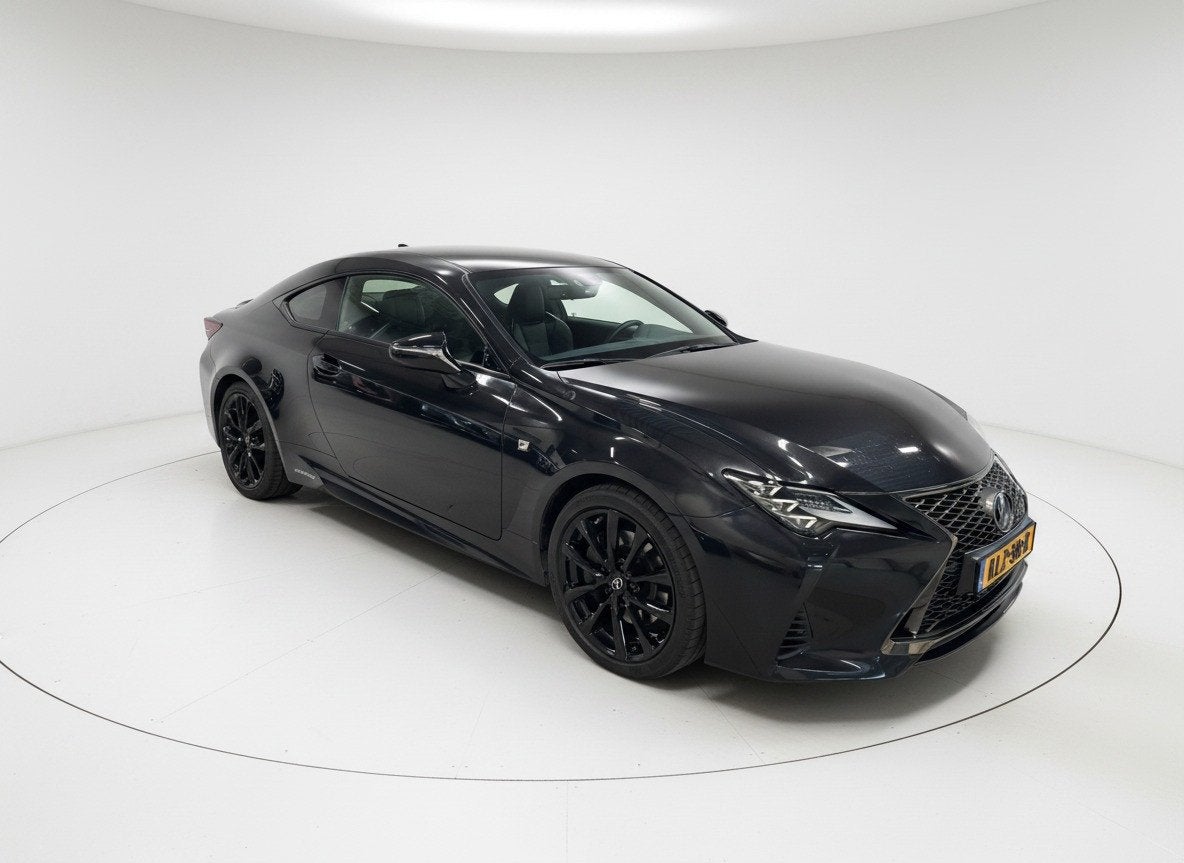 Lexus RC 300h F Sport Line | Carplay | Stoelverwarming & Koe, Auto's, Lexus, Automaat, Achterwielaandrijving, Gebruikt, 4 stoelen