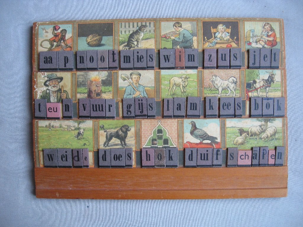 Hoogeveen 's Leesplankje Aap Noot Mies (+doosjes lettertjes), Ophalen of Verzenden