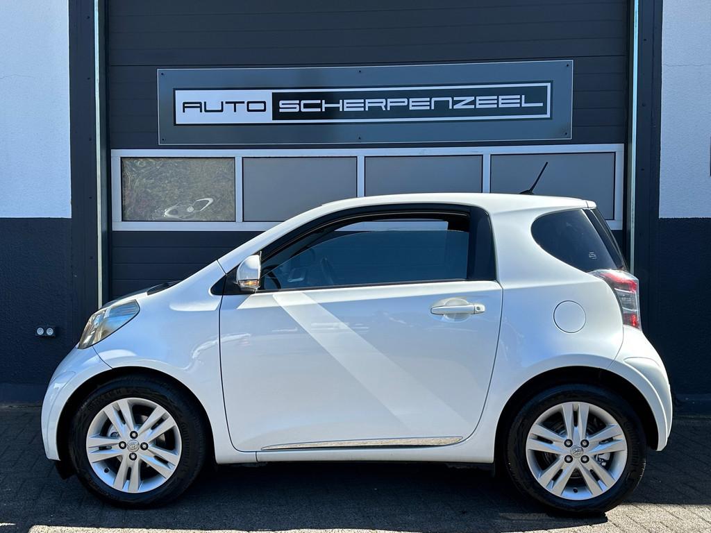 Toyota IQ 1.0 VVTi Aspiration | AIRCO | KEYLESS I 89 DKM ! N, Auto's, Toyota, Stof, Gebruikt, 4 stoelen, Origineel Nederlands