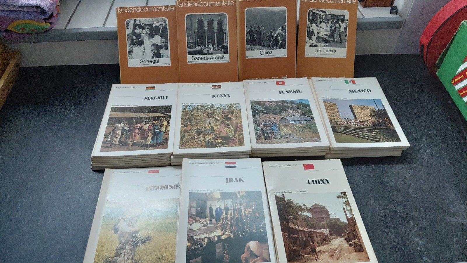 Landendocumentatie Instituut voor de Tropen, Ophalen, Gelezen