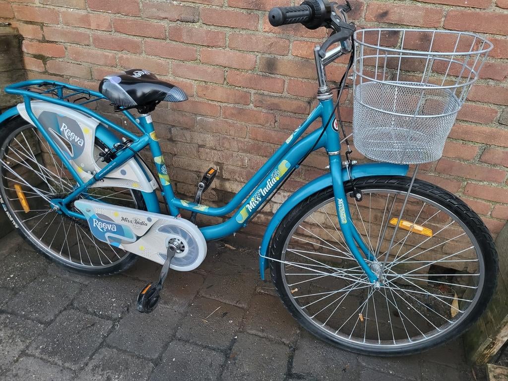 Leuke 26inch Miss Indian meidenfiets mandje etc v.a 8a9jaar, Gebruikt, Velgrem, Handrem, Ophalen
