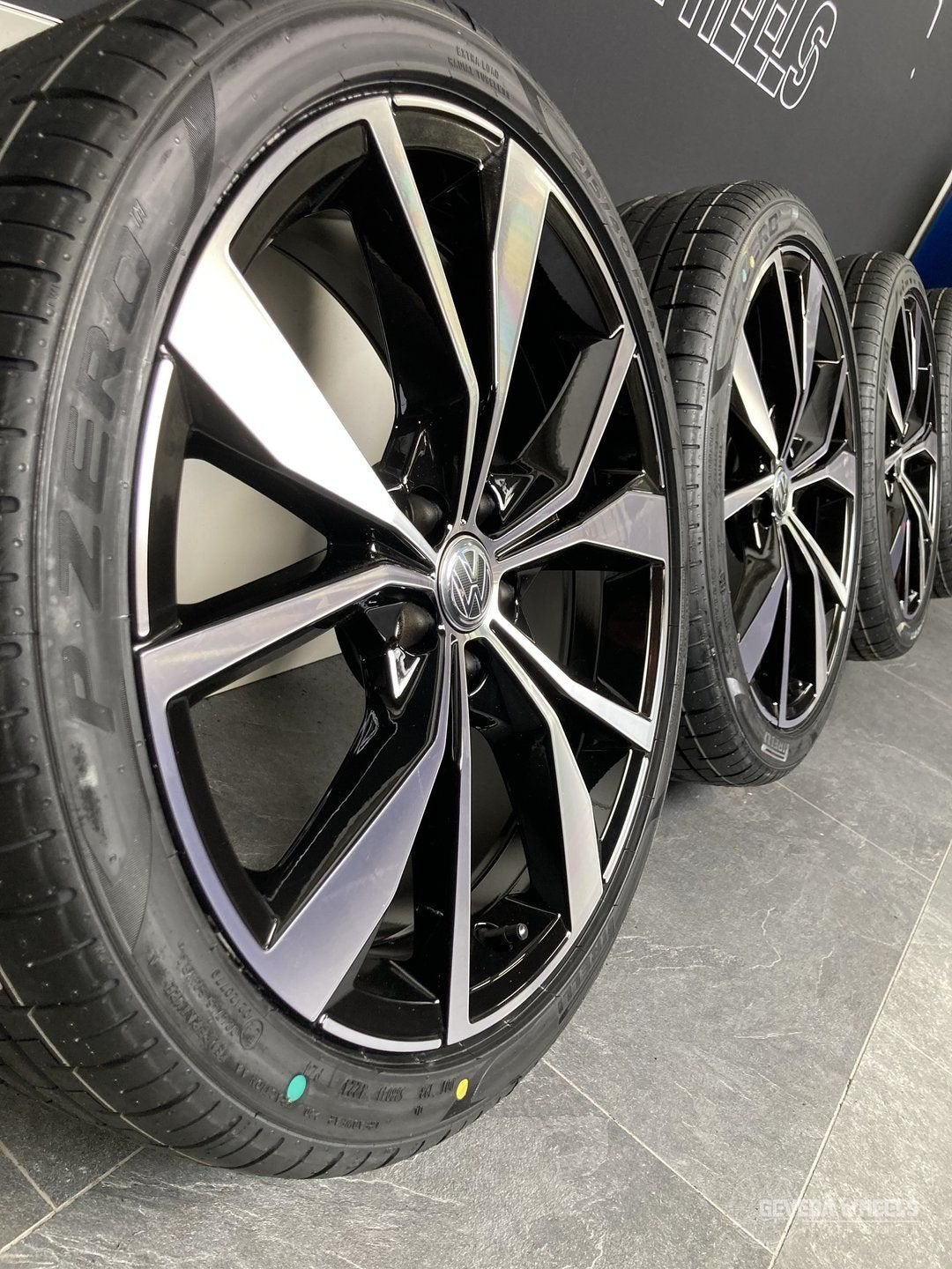 18” originele Volkswagen Polo 2G0 Misano velgen banden 5x100, 18 inch, -, -, Banden en Velgen