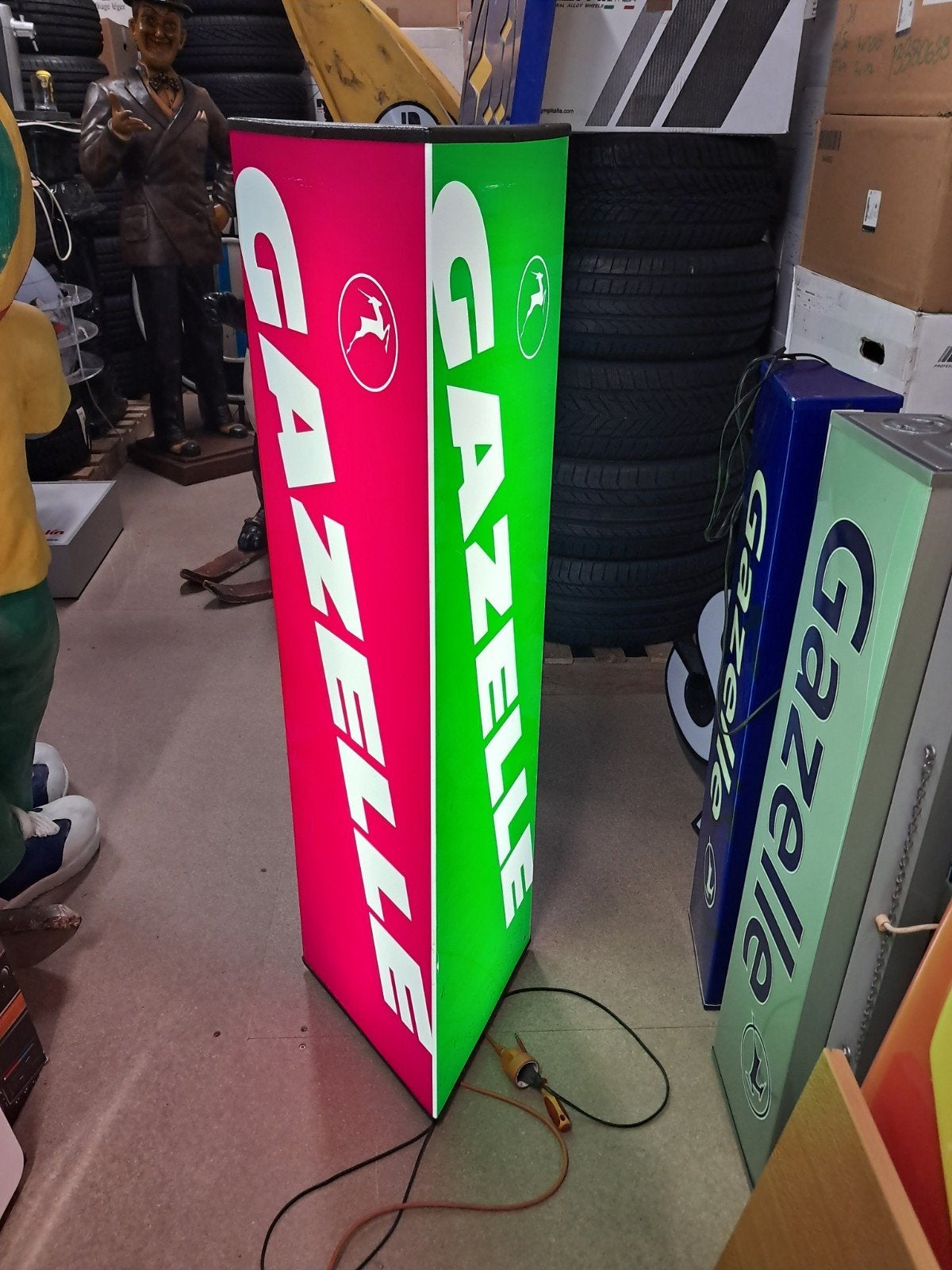 Driezijdige oude originele Gazelle lichtbak zuil +/-125cm, Ophalen, Eu, Gebruikt, Eu